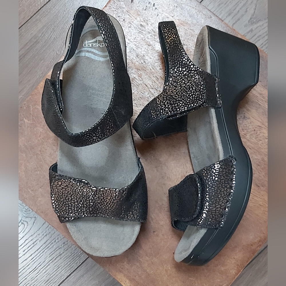Dansko metallic leopard print Sonnet sandals